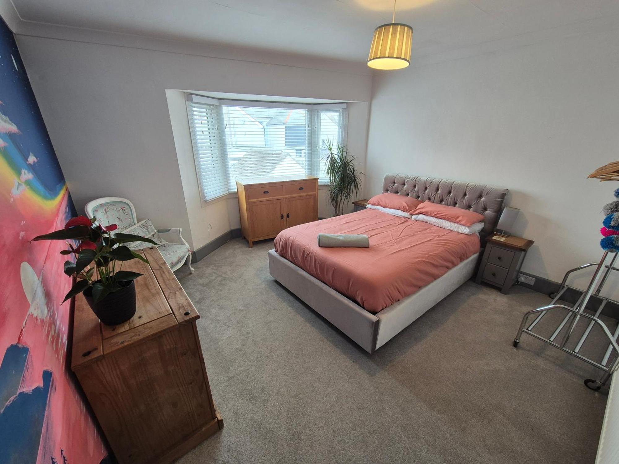 Hidden Gem Near The Beach With Pool Table New Quay Exteriör bild